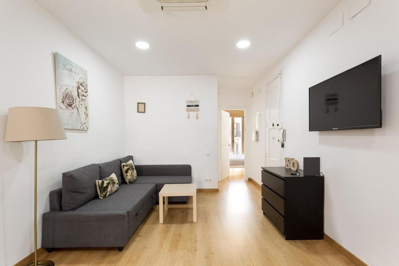 Stay U-Nique Apartments Urgell Barcelona Exterior photo